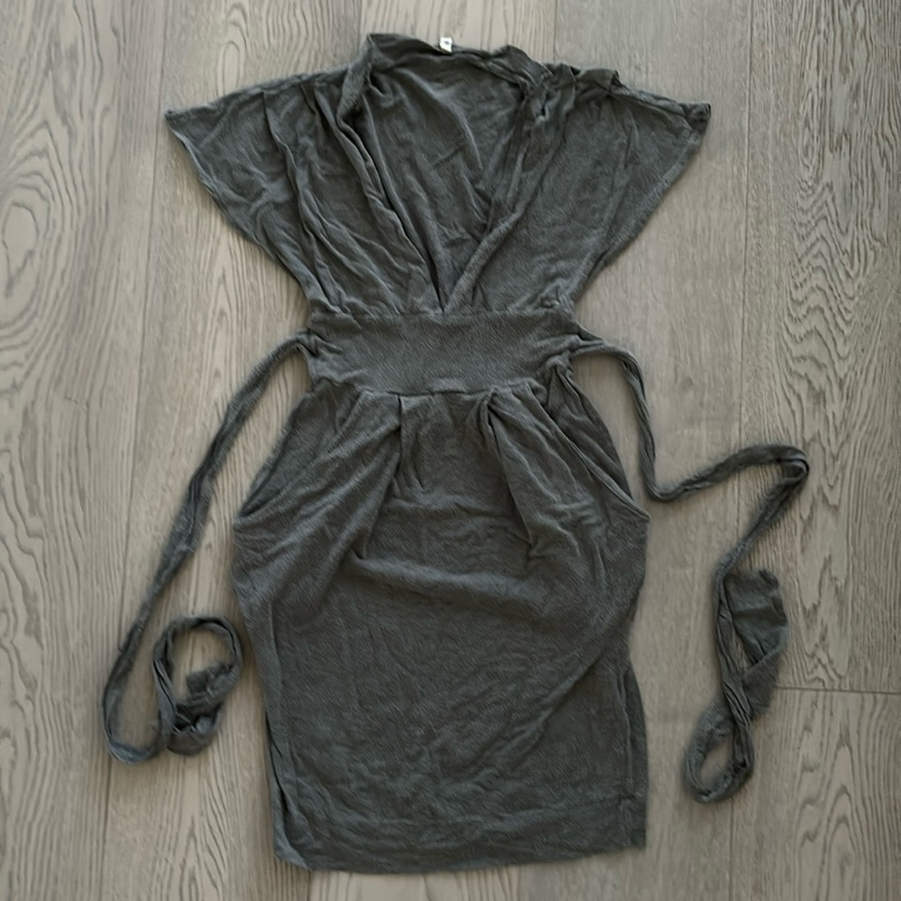 Aritzia Wilfred dress size xxs